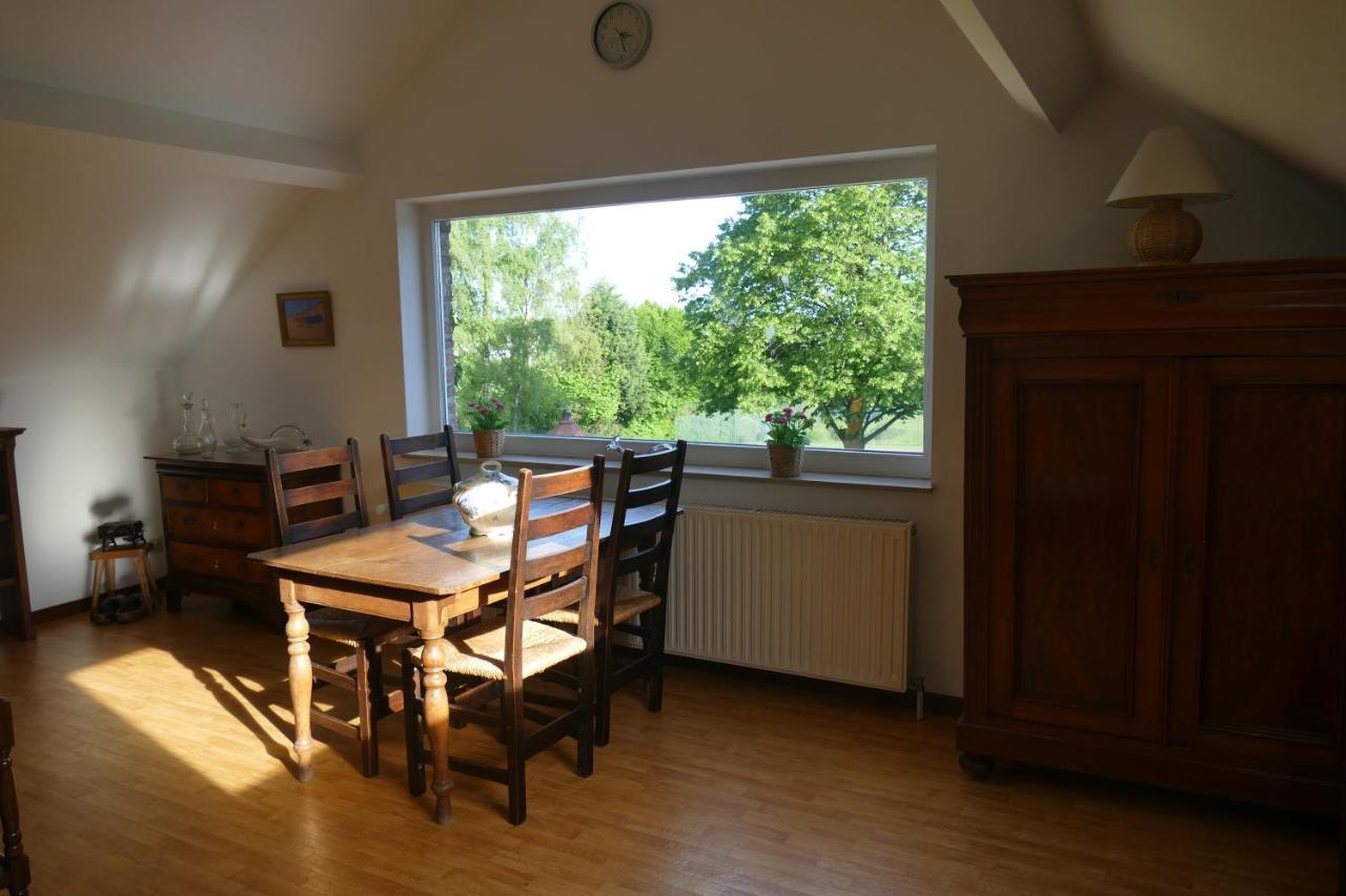 B&B Aux Beaux Buis Blegny Exterior photo